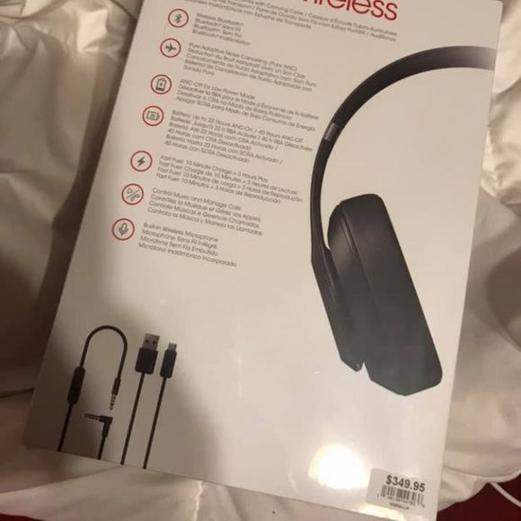 WIRELESS BEATS - Picture 3 of 6